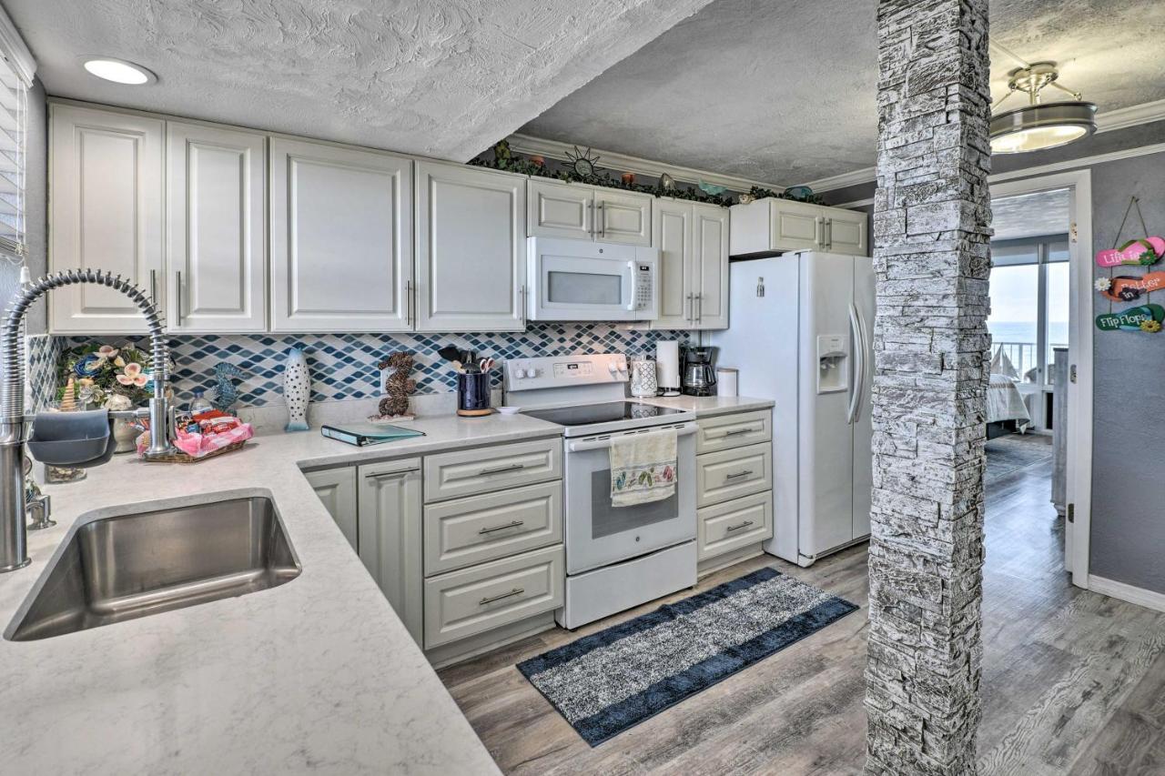 Bright Daytona Beach Condo With Community Pool! Exterior photo